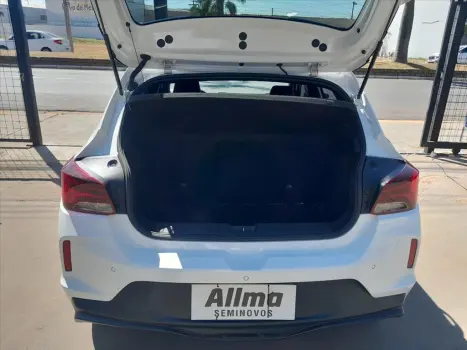 CHEVROLET Onix Hatch 1.0 12V 4P FLEX RS TURBO AUTOMTICO, Foto 7