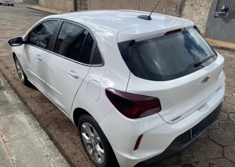 CHEVROLET Onix Hatch 1.0 12V 4P FLEX PREMIER TURBO AUTOMTICO, Foto 2