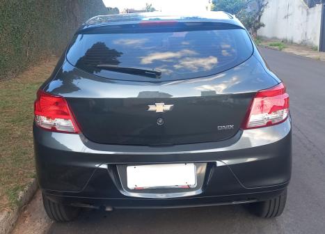 CHEVROLET Onix Hatch 1.0 4P FLEX LS, Foto 8