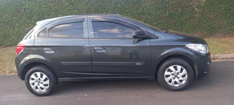 CHEVROLET Onix Hatch 1.0 4P FLEX LS, Foto 3