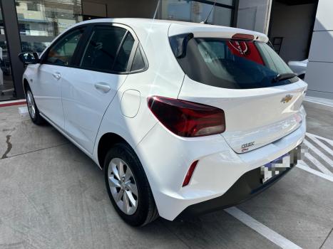 CHEVROLET Onix Hatch 1.0 4P FLEX LT TURBO, Foto 4