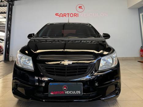 CHEVROLET Onix Hatch 1.0 4P FLEX LS, Foto 2