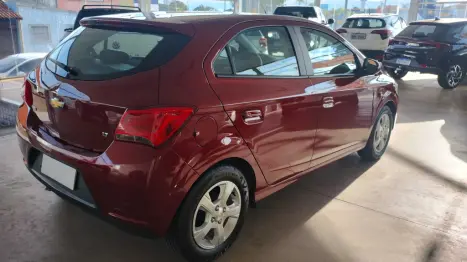 CHEVROLET Onix Hatch 1.4 4P FLEX LT AUTOMTICO, Foto 4