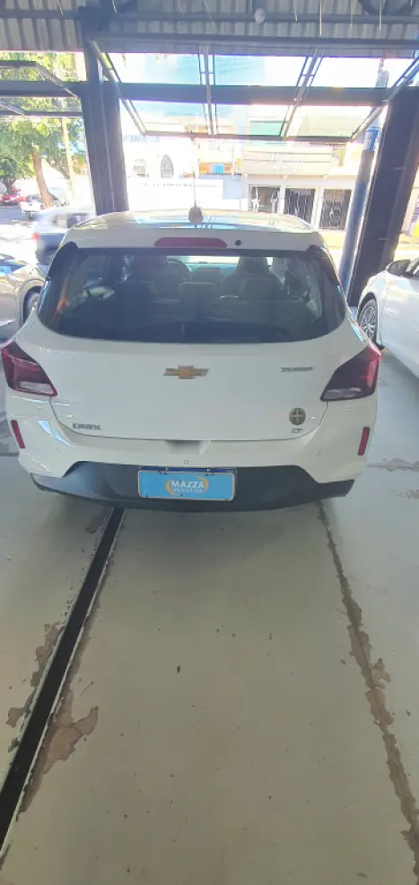 CHEVROLET Onix Hatch 1.0 4P FLEX LT TURBO, Foto 3
