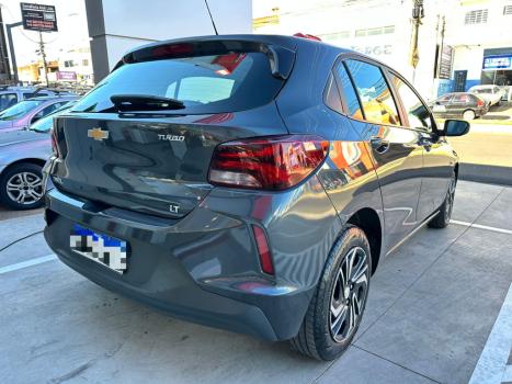 CHEVROLET Onix Hatch 1.0 4P FLEX LT TURBO, Foto 4
