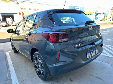 CHEVROLET Onix Hatch 1.0 4P FLEX LT TURBO, Foto 6