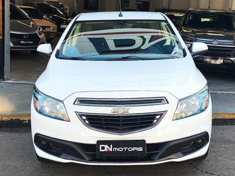 CHEVROLET Onix Hatch 1.4 4P FLEX LT, Foto 2