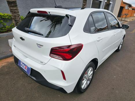 CHEVROLET Onix Hatch 1.0 4P FLEX LT TURBO, Foto 5