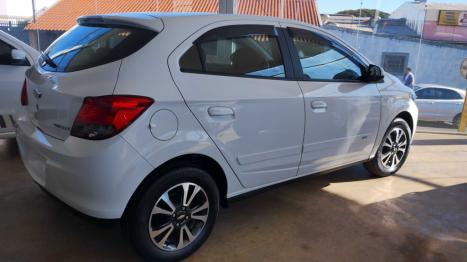 CHEVROLET Onix Hatch 1.4 4P FLEX LTZ, Foto 4