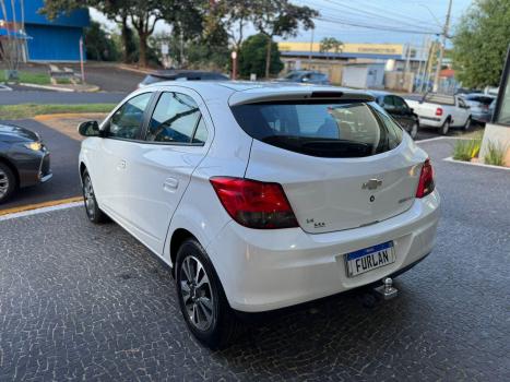 CHEVROLET Onix Hatch 1.4 4P FLEX LTZ, Foto 4
