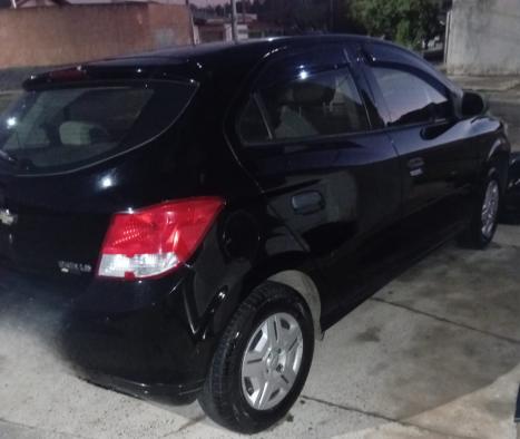 CHEVROLET Onix Hatch 1.0 4P FLEX LS, Foto 2