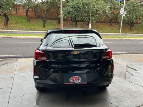 CHEVROLET Onix Hatch 1.0 4P FLEX LT, Foto 4
