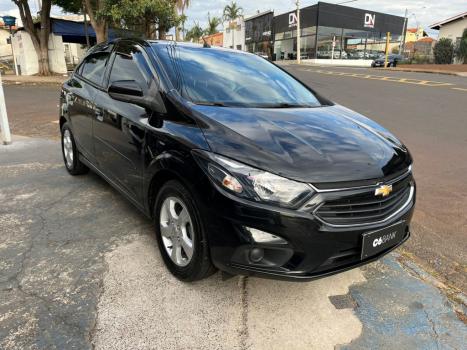 CHEVROLET Onix Hatch 1.4 4P FLEX LT, Foto 2