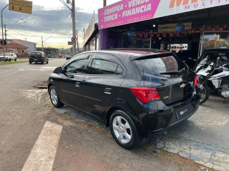 CHEVROLET Onix Hatch 1.4 4P FLEX LT, Foto 3