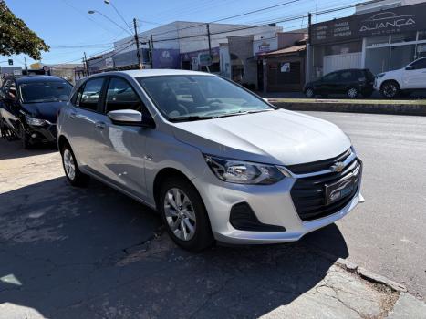 CHEVROLET Onix Hatch 1.0 4P FLEX LT2, Foto 4