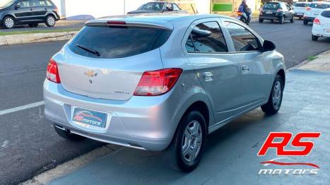 CHEVROLET Onix Hatch 1.0 4P FLEX LT, Foto 6
