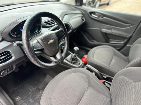 CHEVROLET Onix Hatch 1.4 4P FLEX LT, Foto 5