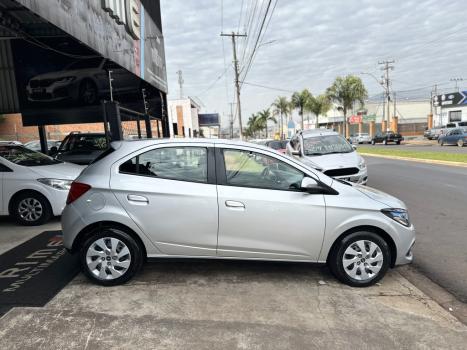 CHEVROLET Onix Hatch 1.4 4P FLEX LT, Foto 12