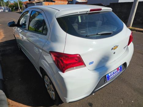 CHEVROLET Onix Hatch 1.0 4P FLEX LT, Foto 3
