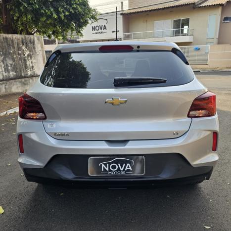 CHEVROLET Onix Hatch 1.0 4P FLEX LT2, Foto 5