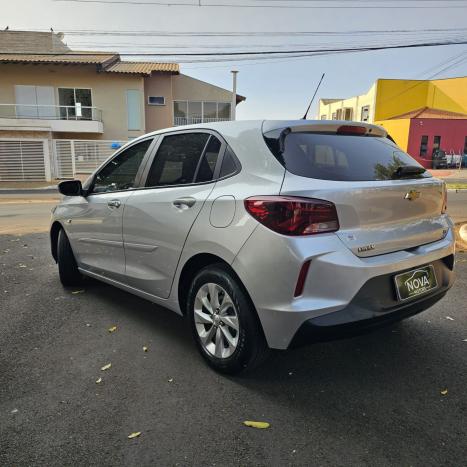 CHEVROLET Onix Hatch 1.0 4P FLEX LT2, Foto 6