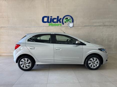 CHEVROLET Onix Hatch 1.4 4P FLEX LT, Foto 2