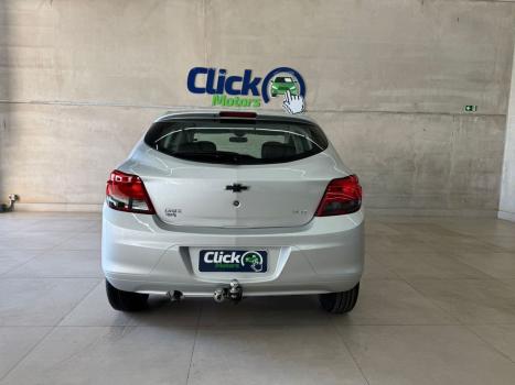 CHEVROLET Onix Hatch 1.4 4P FLEX LT, Foto 4