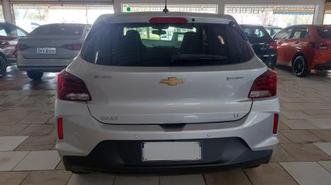 CHEVROLET Onix Hatch 1.0 12V 4P FLEX LT TURBO AUTOMTICO, Foto 5