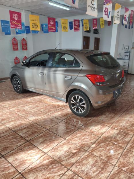 CHEVROLET Onix Hatch 1.4 4P FLEX LTZ AUTOMTICO, Foto 6