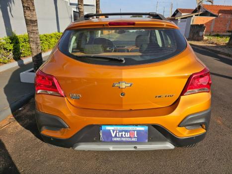 CHEVROLET Onix Hatch , Foto 4