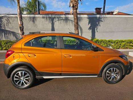 CHEVROLET Onix Hatch , Foto 6