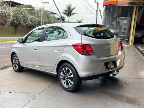 CHEVROLET Onix Hatch 1.4 4P FLEX LTZ, Foto 5