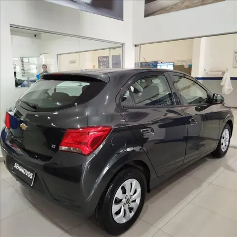 CHEVROLET Onix Hatch 1.0 4P FLEX LT, Foto 4