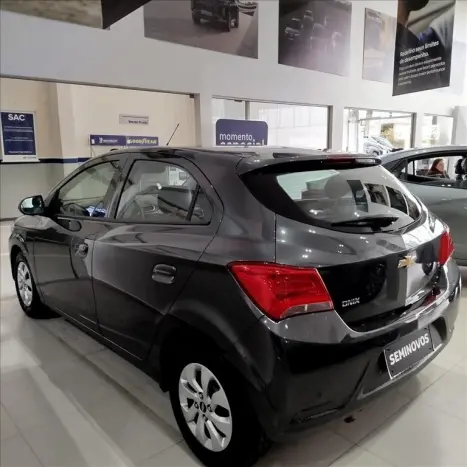 CHEVROLET Onix Hatch 1.0 4P FLEX LT, Foto 6