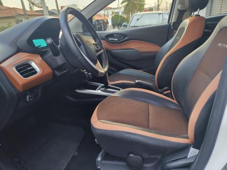 CHEVROLET Onix Hatch , Foto 9