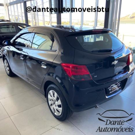 CHEVROLET Onix Hatch 1.4 4P FLEX LT, Foto 4