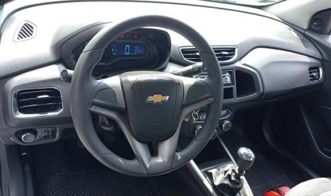 CHEVROLET Onix Hatch 1.4 4P FLEX LT, Foto 5