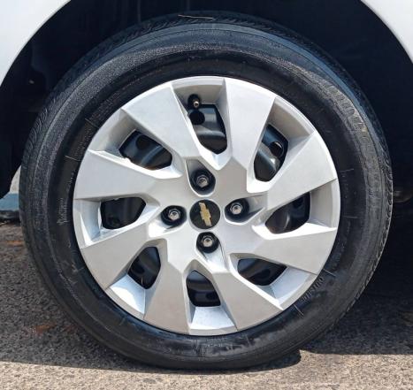 CHEVROLET Onix Hatch 1.4 4P FLEX LT, Foto 11
