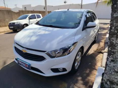 CHEVROLET Onix Hatch 1.4 4P FLEX LT, Foto 3