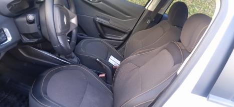 CHEVROLET Onix Hatch 1.4 4P FLEX LT, Foto 9