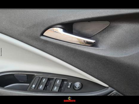 CHEVROLET Onix Hatch 1.0 12V 4P FLEX PREMIER TURBO AUTOMTICO, Foto 18