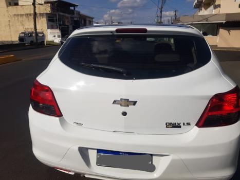 CHEVROLET Onix Hatch 1.0 12V 4P FLEX, Foto 2