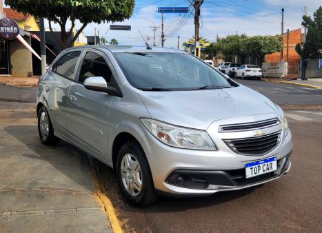 CHEVROLET Onix Hatch 1.0 4P FLEX LT, Foto 6
