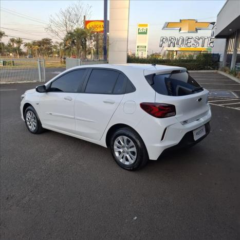 CHEVROLET Onix Hatch 1.0 12V 4P FLEX TURBO AUTOMTICO, Foto 5