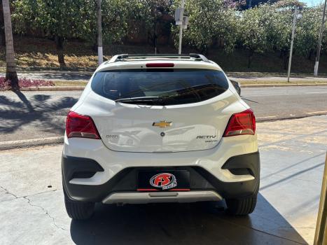 CHEVROLET Onix Hatch 1.4 4P FLEX ACTIV, Foto 4
