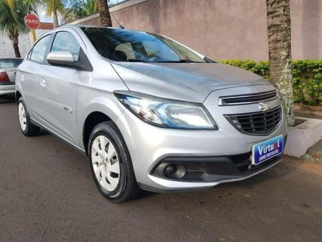 CHEVROLET Onix Hatch 1.4 4P FLEX LT, Foto 1