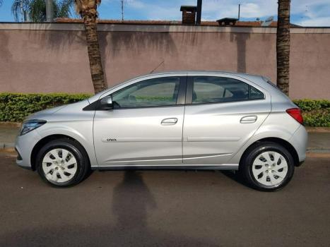CHEVROLET Onix Hatch 1.4 4P FLEX LT, Foto 4