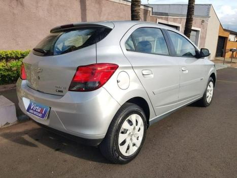 CHEVROLET Onix Hatch 1.4 4P FLEX LT, Foto 7
