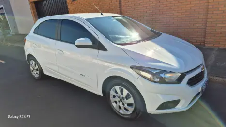 CHEVROLET Onix Hatch 1.4 4P FLEX LT, Foto 1