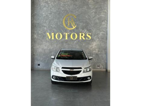 CHEVROLET Onix Hatch 1.0 4P FLEX LS, Foto 2